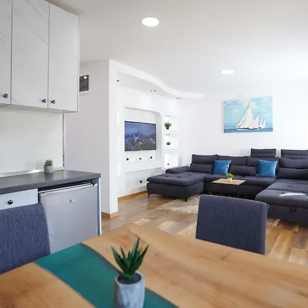 Airport Stay Apartments Surcin Exterior photo